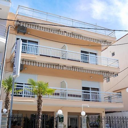 Μpasias Apartments Paralía Kültér fotó