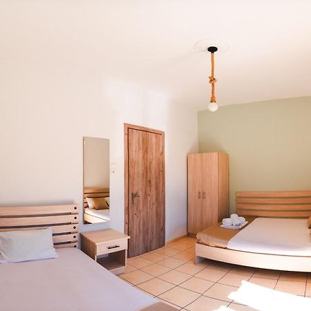 Μpasias Apartments Paralía Kültér fotó
