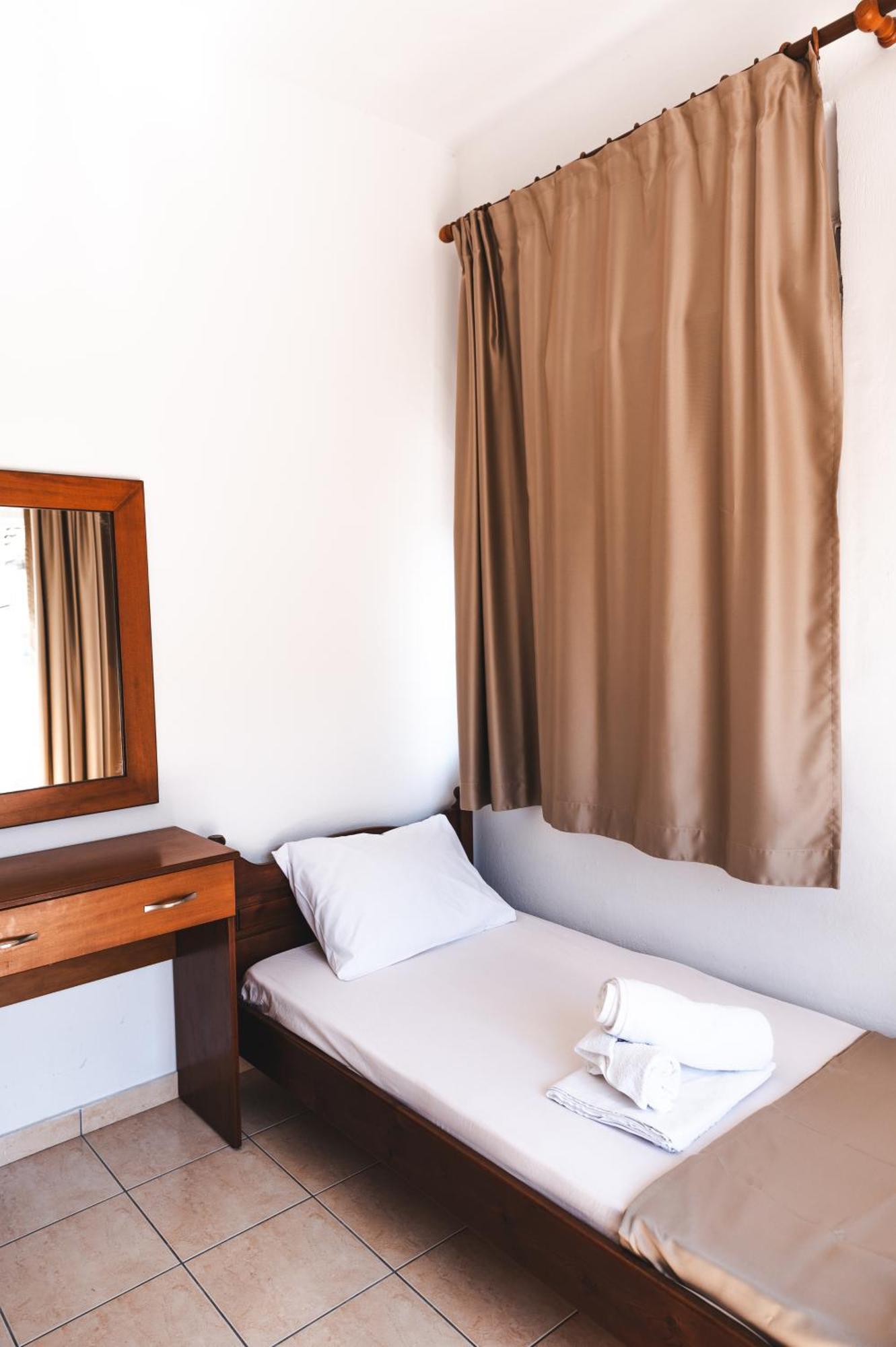 Μpasias Apartments Paralía Kültér fotó