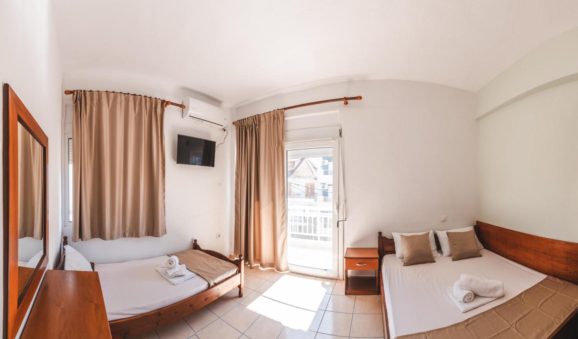 Μpasias Apartments Paralía Kültér fotó